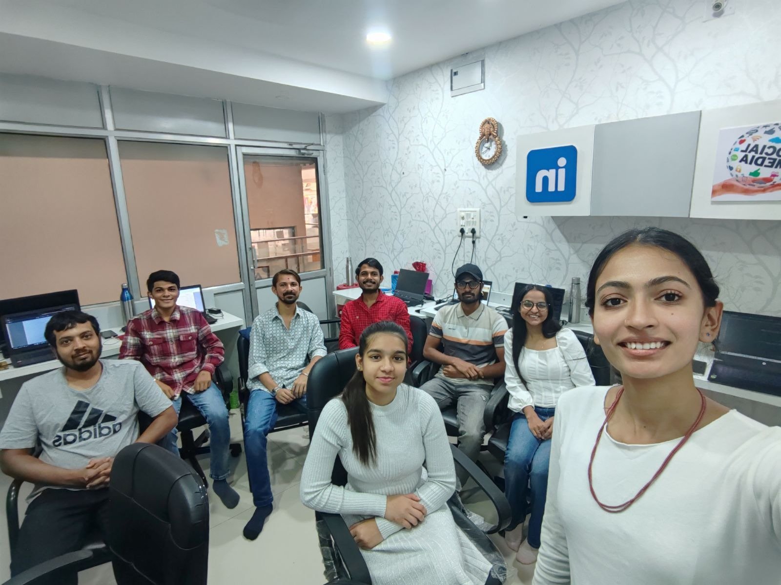 Taniya Webfix team designing responsive websites